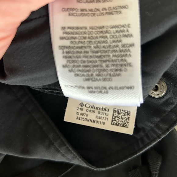Columbia City Slickerz ll Omni-Shield Black Convertible Hiking Pants Womens 4 - Picture 9 of 11